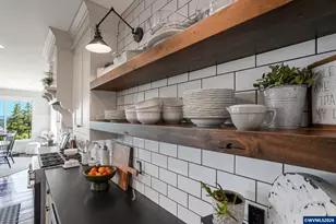 4040 Victor Point Rd NE, Silverton, OR 97381 - Photo 18