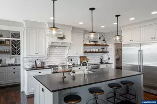 4040 Victor Point Rd NE, Silverton, OR 97381 - Photo 16