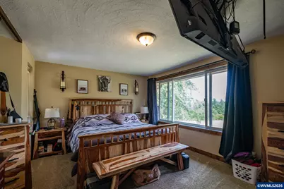 38785 Mountain Home Dr, Lebanon, OR 97355 - Photo 18