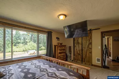 38785 Mountain Home Dr, Lebanon, OR 97355 - Photo 20