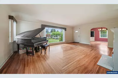 1350 NW Springhill Dr, Albany, OR 97321 - Photo 12