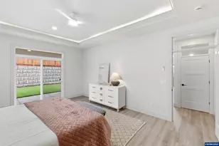 664 NW Crater Lk Dr, Dallas, OR 97338 - Photo 24