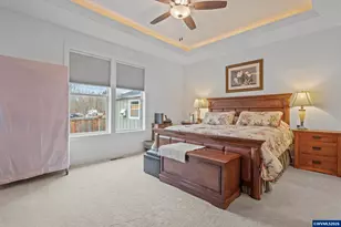 425 NW Crater Lk Dr, Dallas, OR 97338 - Photo 16