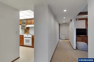 1851 Lexington Cir SE, Salem, OR 97306 - Photo 14