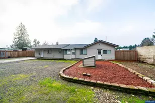 7953 Baker Ln SE, Aumsville, OR 97325 - Photo 2