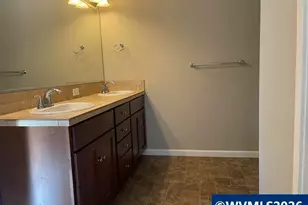 323 NW Pacific Hills Dr, Willamina, OR 97396 - Photo 12