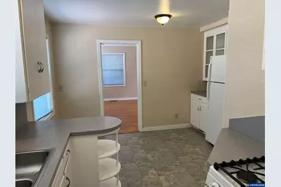 220 7th Av SE, Albany, OR 97321 - Photo 6