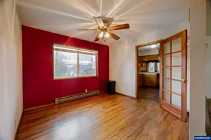 4888 38th Pl NE, Salem, OR 97305 - Photo 14