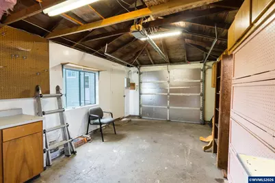 634 Waverly Dr SE, Albany, OR 97322 - Photo 8