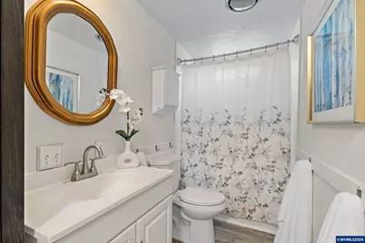 925 New Haven Dr NE, Salem, OR 97317 - Photo 18