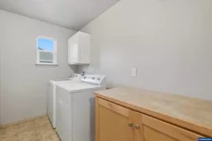 1659 Salmon Run St SW, Albany, OR 97321 - Photo 20