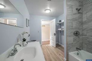 236 NW Walker Ln, Albany, OR 97321 - Photo 36