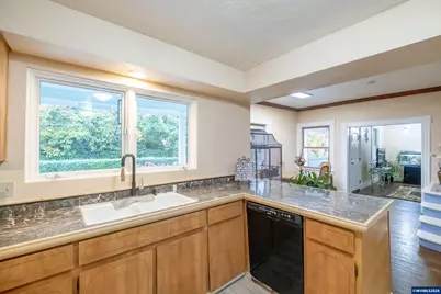 236 NW Walker Ln, Albany, OR 97321 - Photo 16