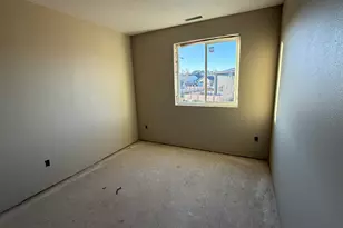 595 NE Evergreen Ave, Dallas, OR 97338 - Photo 14