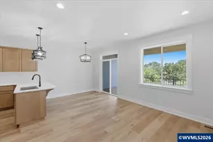 595 NE Evergreen Ave, Dallas, OR 97338 - Photo 22