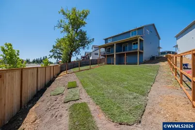 597 NE Evergreen Av, Dallas, OR 97338 - Photo 34