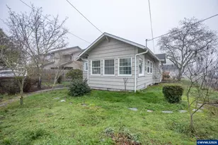 690 W Morton St, Lebanon, OR 97355 - Photo 32