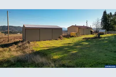 29373 Santiam Terrace Rd, Lebanon, OR 97355 - Photo 2