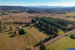 29373 Santiam Terrace Rd, Lebanon, OR 97355 - Photo 4