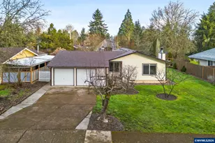 3311 SW Knollbrook Ave, Corvallis, OR 97333 - Photo 2