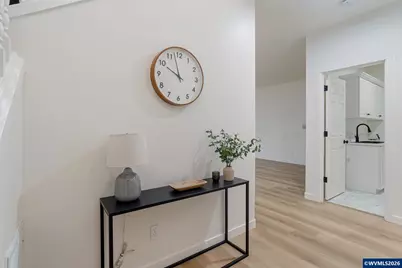 2762 Hoover Av NW, Salem, OR 97304 - Photo 4