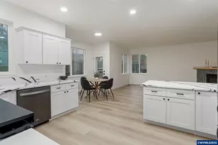 2762 Hoover Ave NW, Salem, OR 97304 - Photo 8