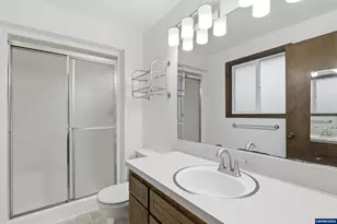 1937 Wimbledon Ct NW, Salem, OR 97304 - Photo 32