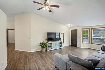 2030 Woodhaven Ct NW, Salem, OR 97304 - Photo 8