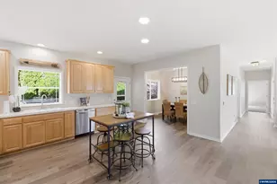 2765 Fort Hill Ave NW, Salem, OR 97304 - Photo 14