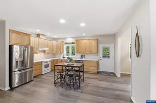 2765 Fort Hill Ave NW, Salem, OR 97304 - Photo 12