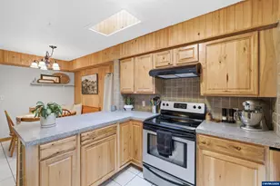 2271 Townsend Way SE, Salem, OR 97301 - Photo 16