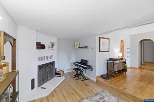 2271 Townsend Way SE, Salem, OR 97301 - Photo 10