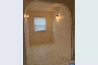 1630 Berry St SE, Salem, OR 97302 - Photo 10