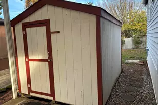 2000 Robins Lane SE, Salem, OR 97306 - Photo 32