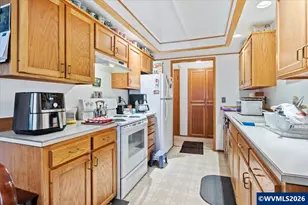 765 Wildflower St NE, Salem, OR 97301 - Photo 24