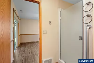 424 SW Augustus Dr, Dallas, OR 97338 - Photo 32