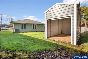 424 SW Augustus Dr, Dallas, OR 97338 - Photo 36