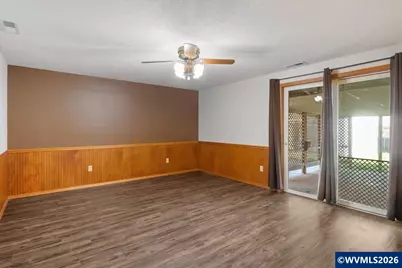 424 SW Augustus Dr, Dallas, OR 97338 - Photo 14