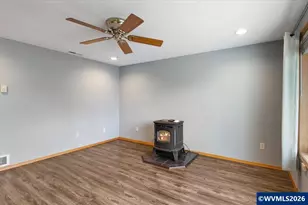 424 SW Augustus Dr, Dallas, OR 97338 - Photo 18