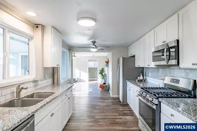 4578 Sesame St NE, Salem, OR 97305 - Photo 12