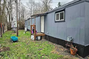1817 Vine St, Sweet Home, OR 97386 - Photo 18