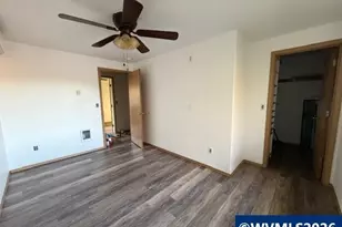 915 SW Conastoga St St, Willamina, OR 97396 - Photo 8