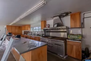 18271 Harlan Rd, Eddyville, OR 97343 - Photo 16