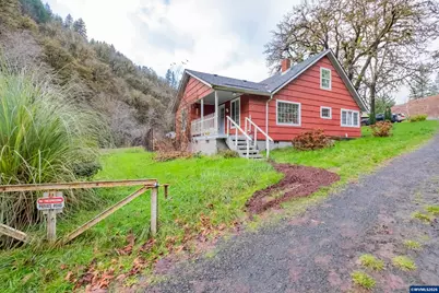 18271 Harlan Rd, Eddyville, OR 97343 - Photo 38