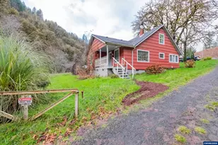 18271 Harlan Rd, Eddyville, OR 97343 - Photo 38