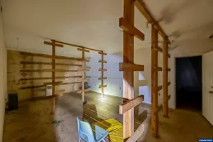 18271 Harlan Rd, Eddyville, OR 97343 - Photo 24