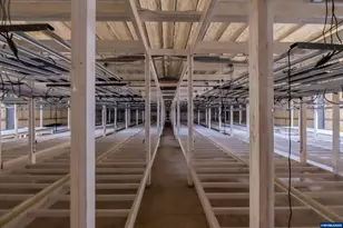 18271 Harlan Rd, Eddyville, OR 97343 - Photo 10