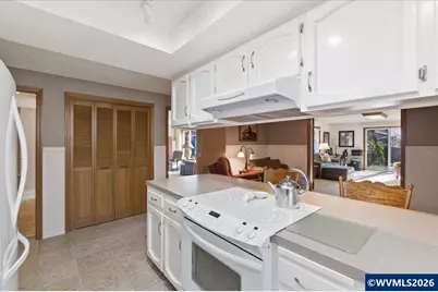 870 Ironwood Dr SE, Salem, OR 97306 - Photo 16