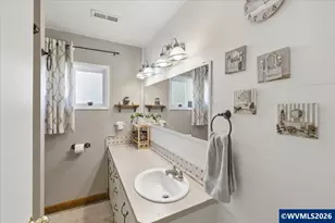 2295 Cedar St, Sweet Home, OR 97386 - Photo 18