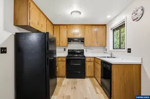 705 NW 29th St, Corvallis, OR 97330 - Photo 6